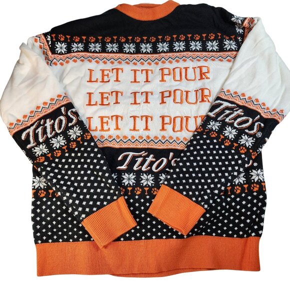 Titos Handmade Vodka Let It Pour Ugly Christmas Sweater Large - Picture 2 of 9